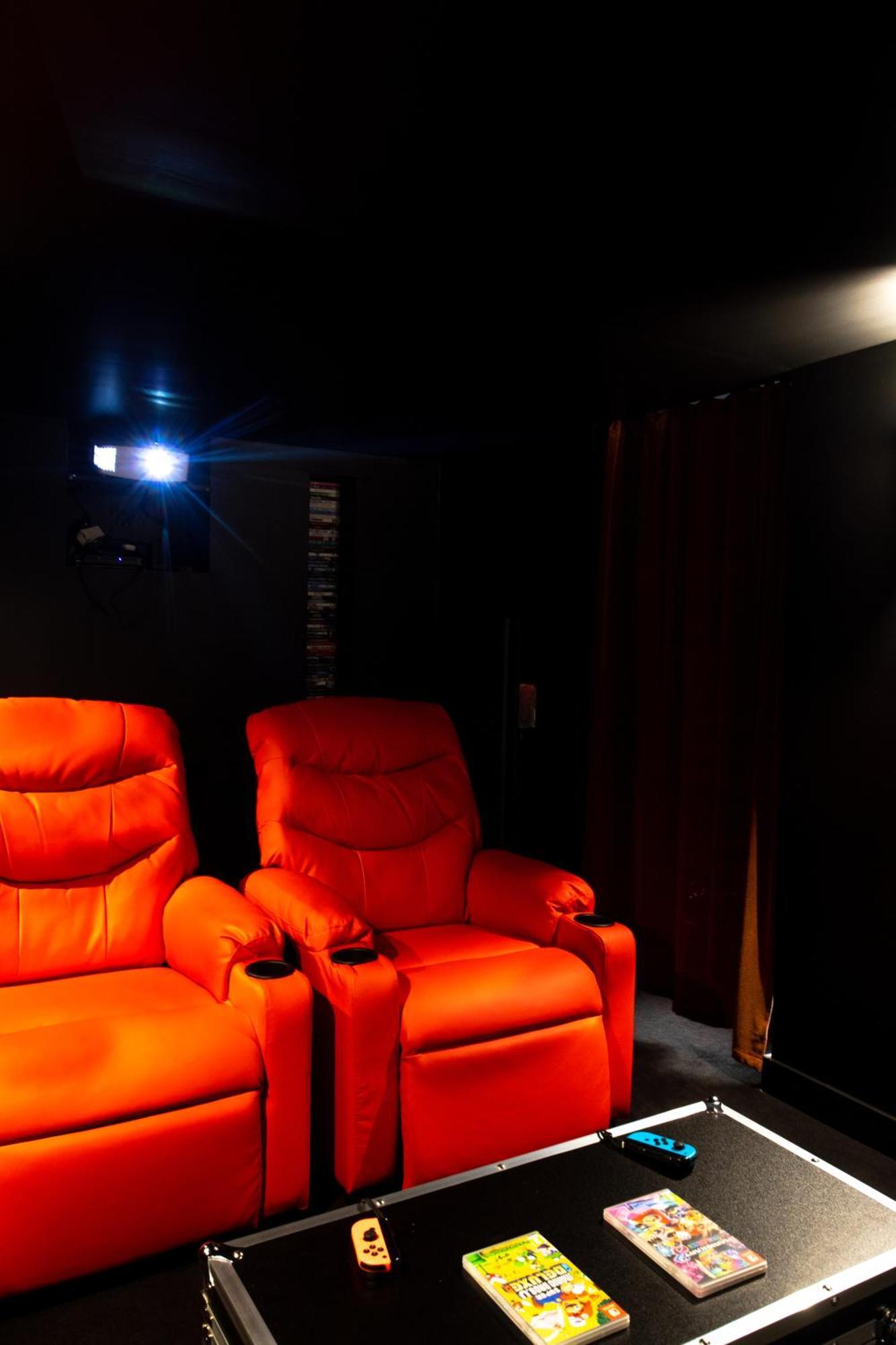 La Suite Spa & Cinema Saint-Lambert-du-Lattay Exterior foto
